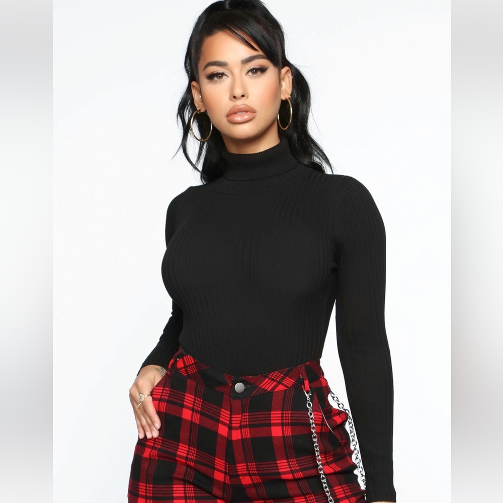Fashion Nova Black Turtleneck Bodysuit